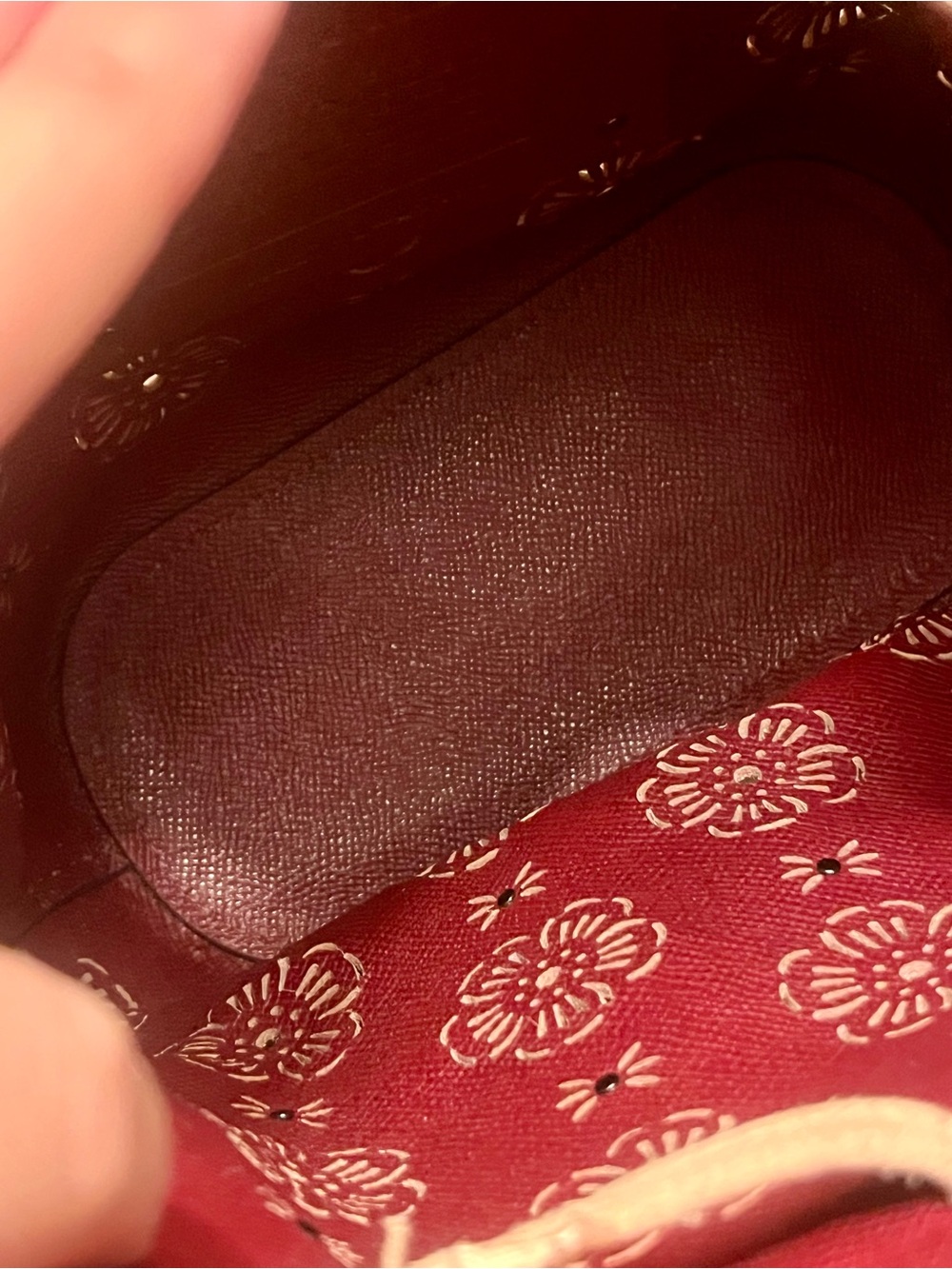 COACH L1792-25193 suede Bucket Bag with Cut Out Tea Rose in blush pink - Picture 7 of 12